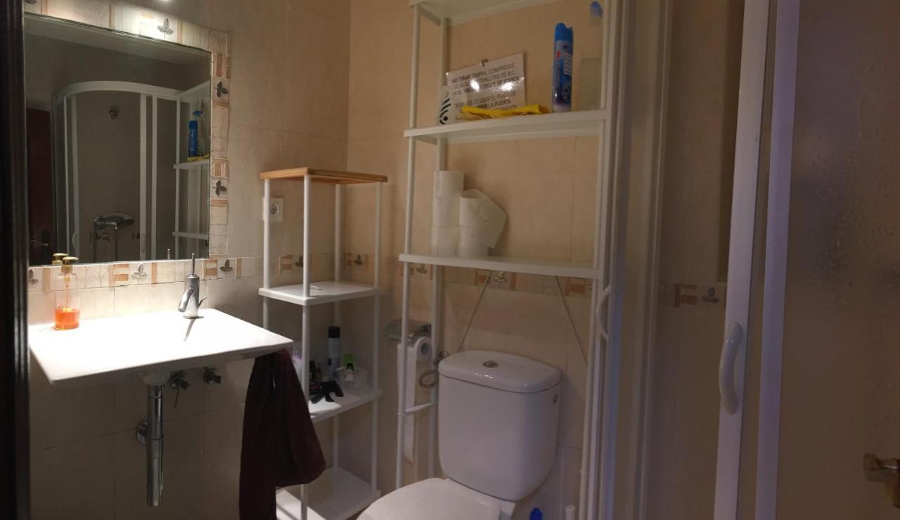 Habitacion Indepediente Con Bano Y Cocina Compartidos